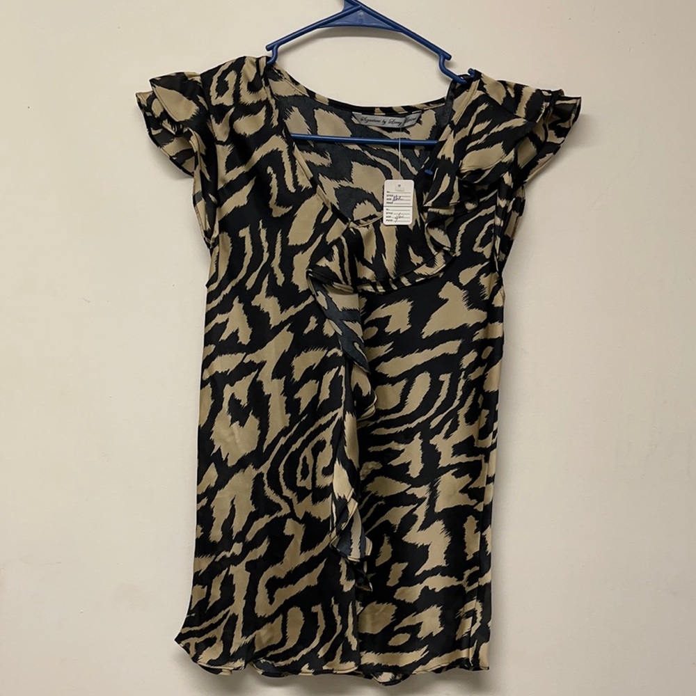 Beautiful Sleeveless Top Cheeta Print